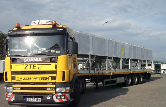 O czym należy pamiętać podczas transportu instalacji przemysłowych?