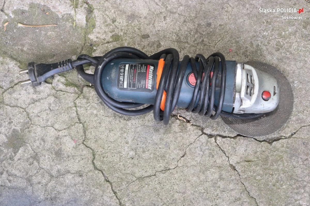 Sosnowieccy policjanci odnaleźli skradzione przedmioty. Czy wiesz do kogo należą? 7