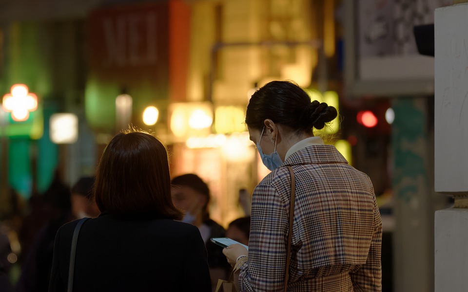 GIS sprawdza przestrzeganie nowych obostrzeń, inspektorzy wystawili 1309 mandatów