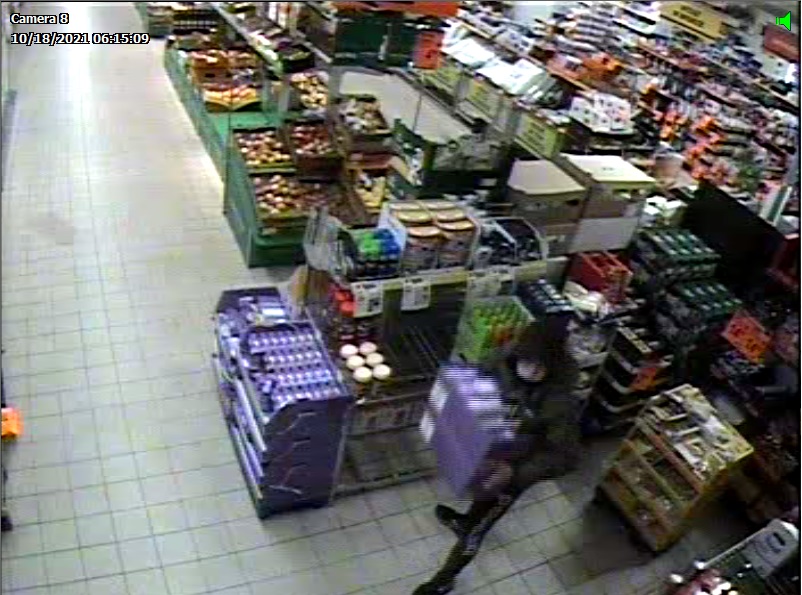 Chorzowscy policjanci szukają sprawcy kradzieży. Rozpoznajesz go?