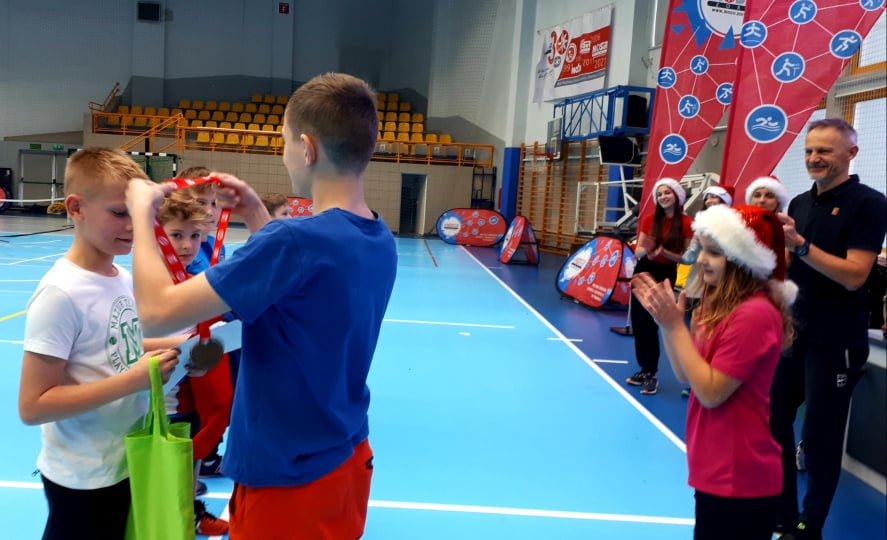 2021.12.08 - Podsumowanie Mikołajkowego Turnieju Tenisa w Żorach 7