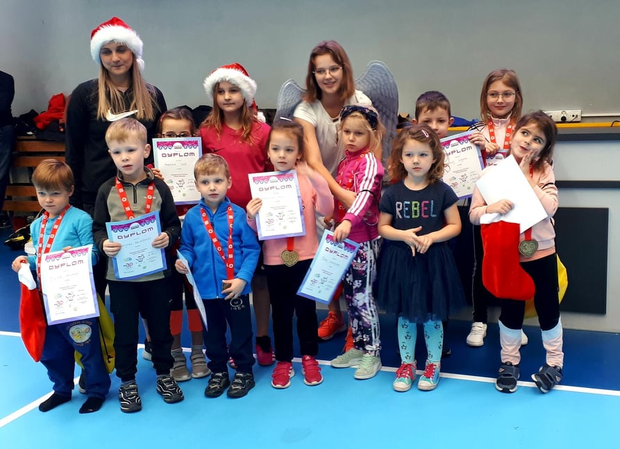 2021.12.08 - Podsumowanie Mikołajkowego Turnieju Tenisa w Żorach 10