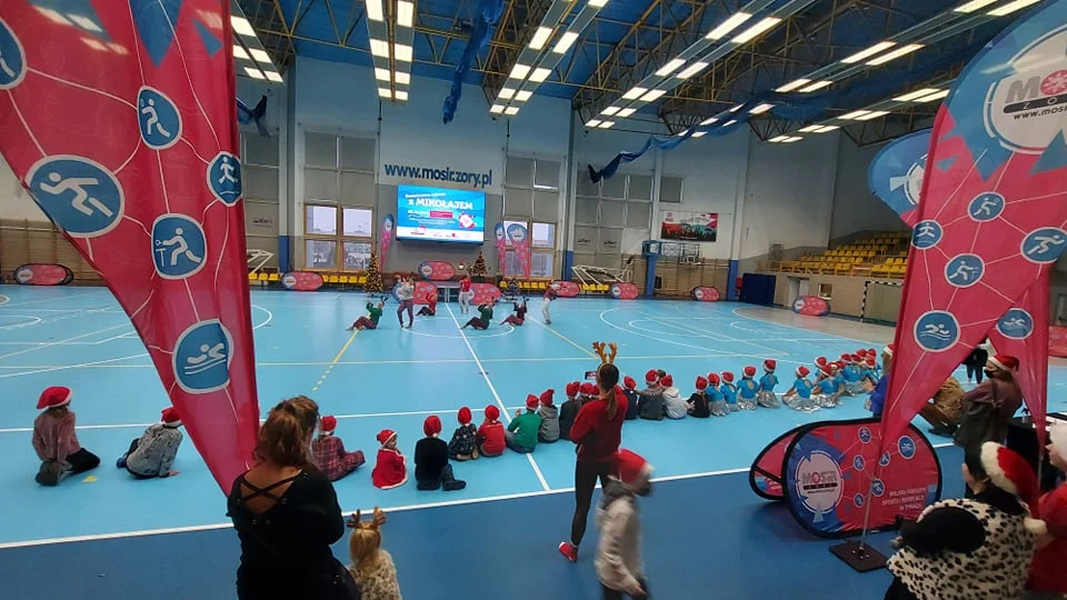 Za nami "Roztańczona zabawa z Mikołajem" / fot. MOSiR Żory 2