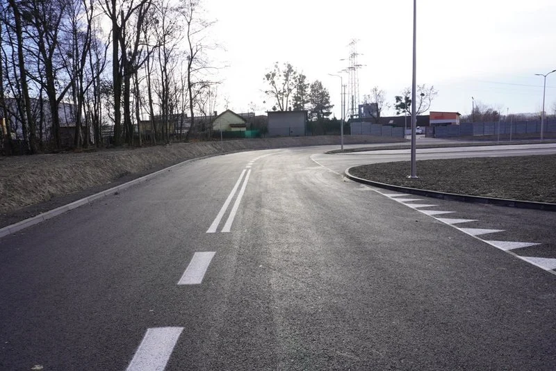 Ulice Fabryczną i Boczną połączyła nowa droga