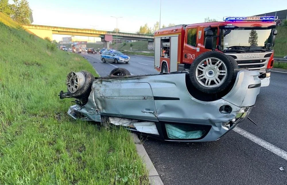 Bilans kolizji i wypadków na rudzkim odcinku DTŚ i "zakręcie mistrzów" w 2021 roku