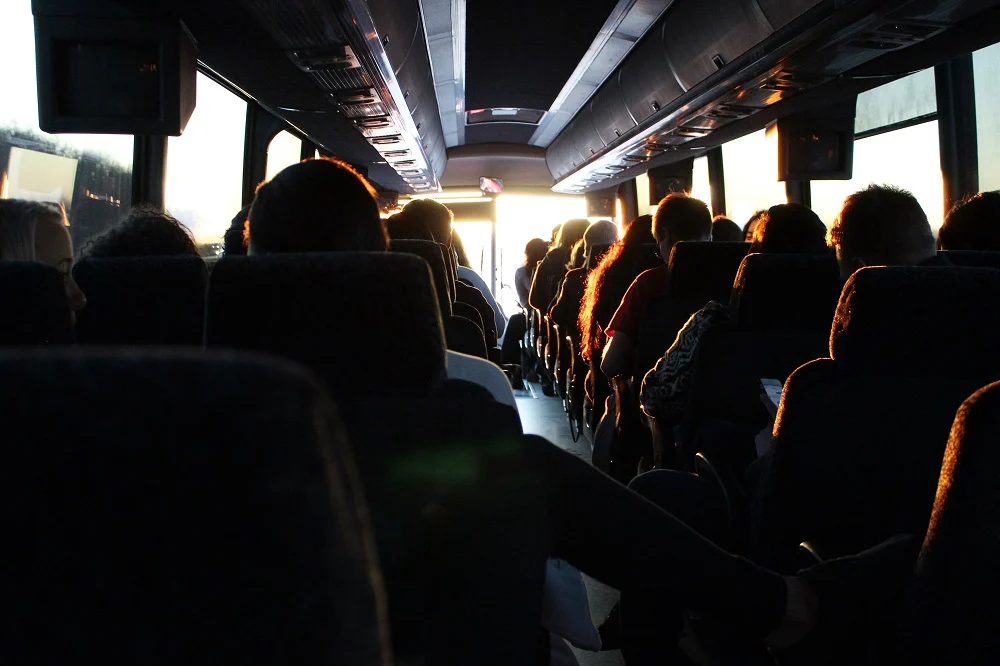 Zimowe ferie 2022 coraz bliżej. Sprawdź wykaz punktów kontroli autobusów
