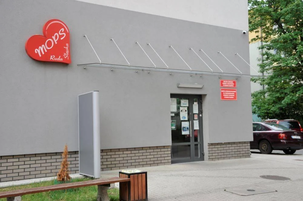 MOPS wprowadza ograniczenia w przyjmowaniu klientów!