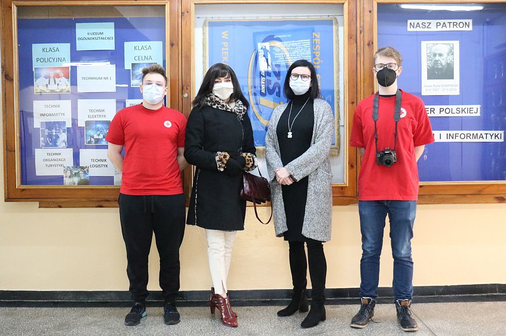 Zespół Szkół nr 1 angażuje się w akcje PCK