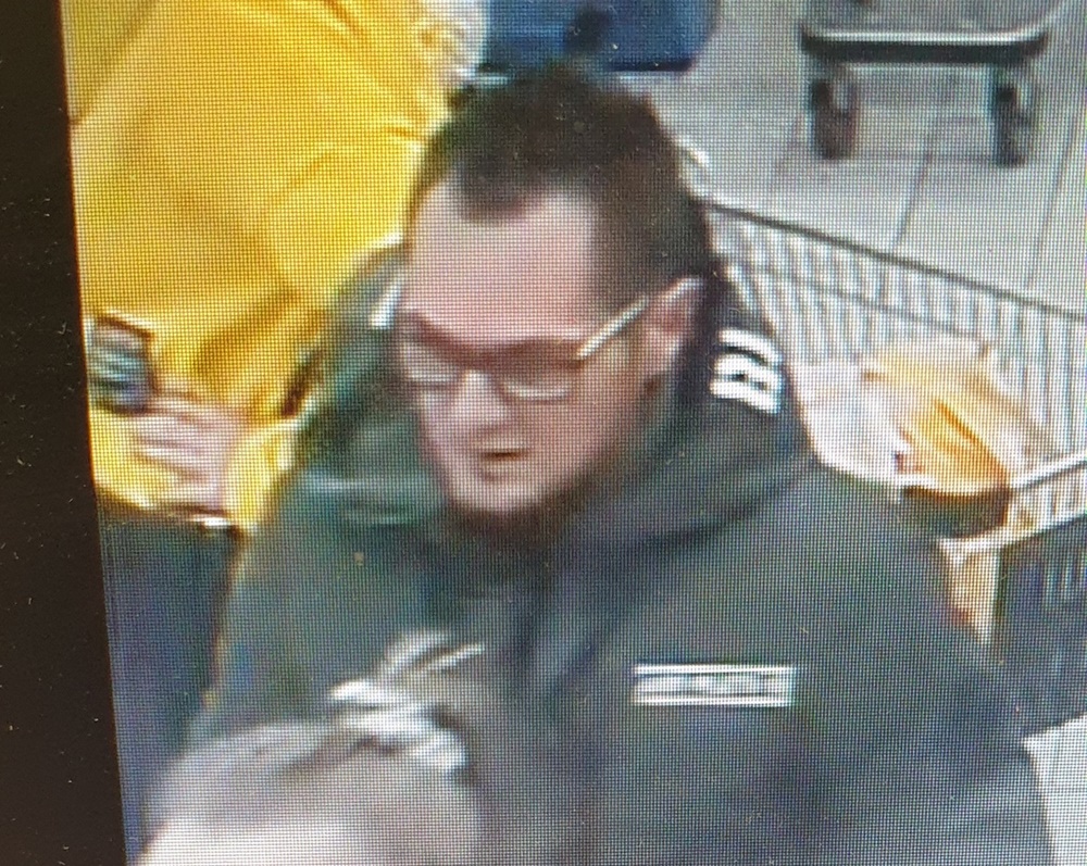 Rozpoznajesz tego mężczyznę? Powiadom Policję!