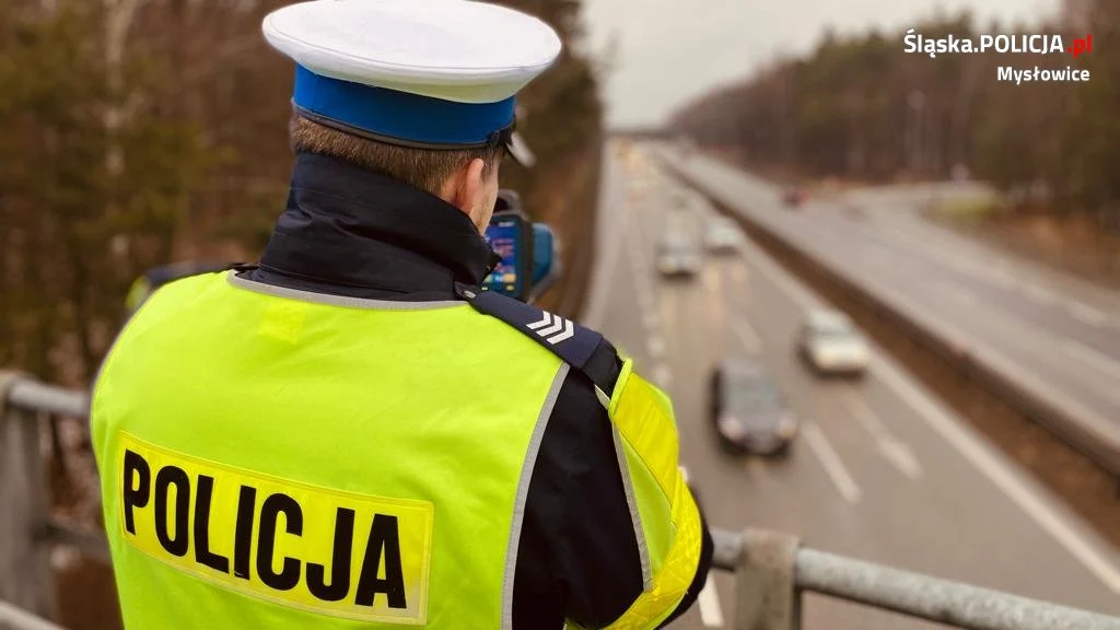 Policjanci kontrolowali odległość między pojazdami na S1