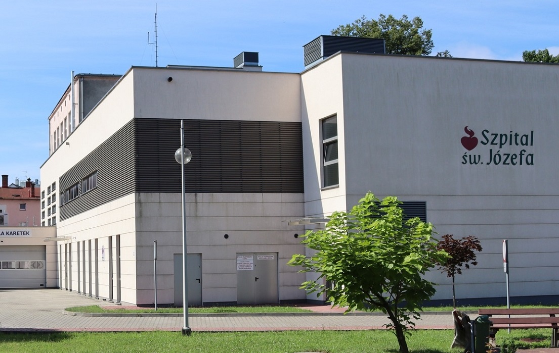 Nowoczesne urządzenie do wykonywania zdjęć rentgenowskich w Szpitalu św. Józefa