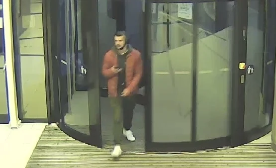 Oszukał metodą na "BLIK". Rozpoznajesz go?