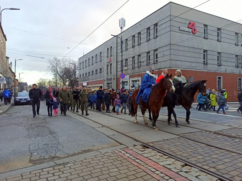 Orszak Trzech Króli przeszedł przez Świętochłowice [Zdjęcia]