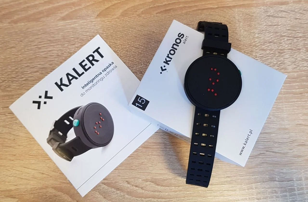 OPS w Świętochłowicach wypożyczy seniorom opaski do monitorowania zdrowia