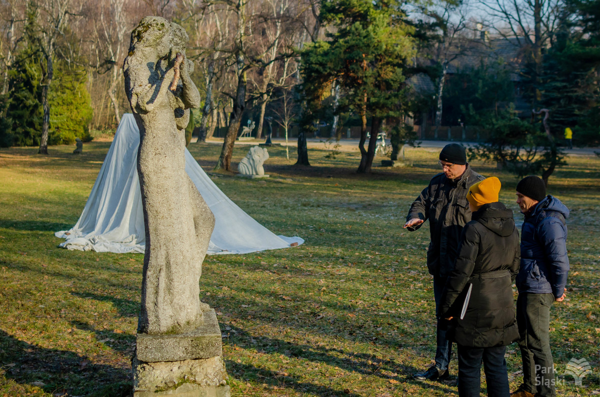 Rzeźby Muzykanci i Ptaki odzyskają dawny blask