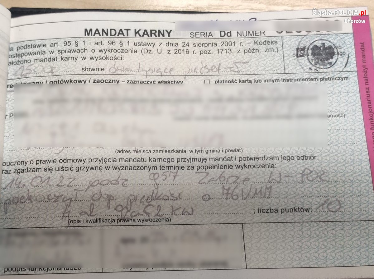 Przekroczył prędkość o 76 km/h. Zapłaci 2 500 złotych i otrzymał 10 punktów karnych