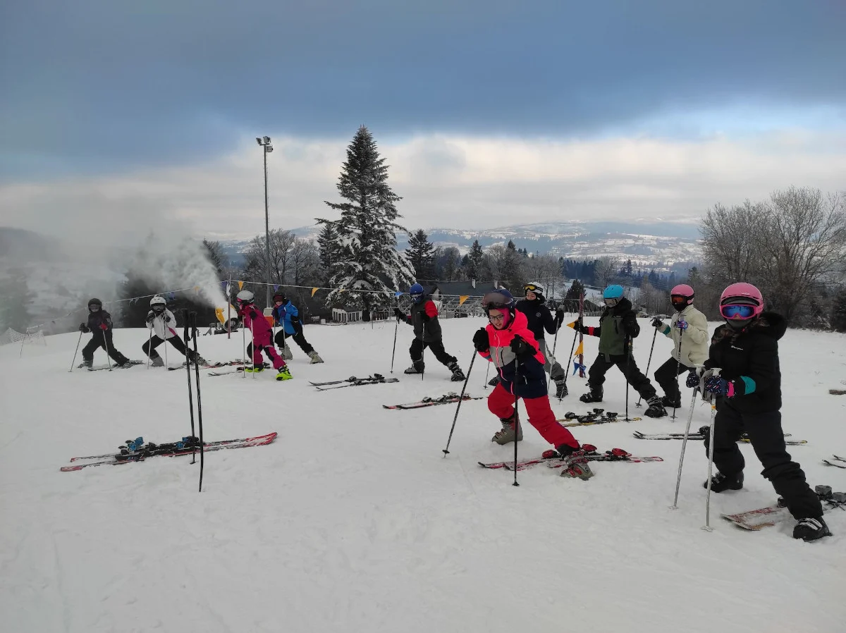 Narciarskie szaleństwo uczniów Dwójki