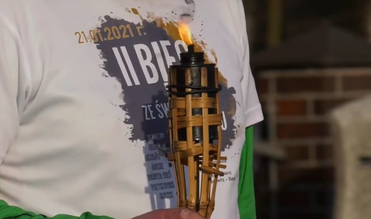 Po raz trzeci ruszył Bieg Pamięci ze Światłem Pokoju. Wydarzenie organizuje ZST nr 2