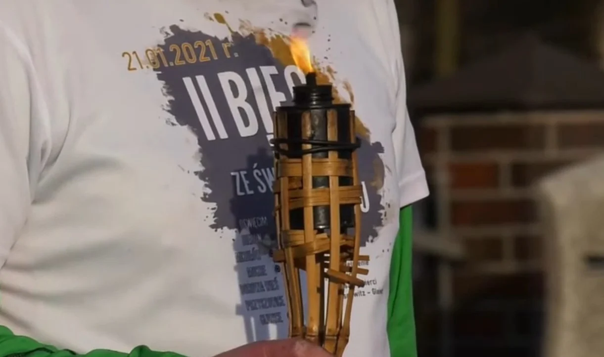 Po raz trzeci ruszył Bieg Pamięci ze Światłem Pokoju. Wydarzenie organizuje ZST nr 2