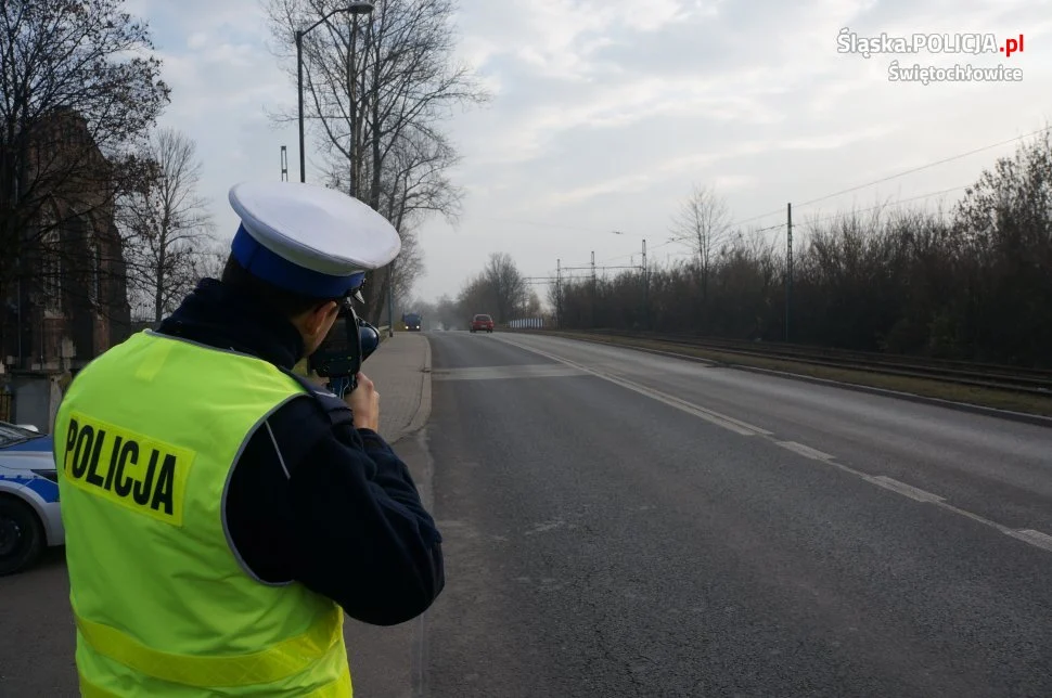 Amatorzy szybkiej jazdy odczuli zmianę przepisów. Bilans działań "Stop prędkości"
