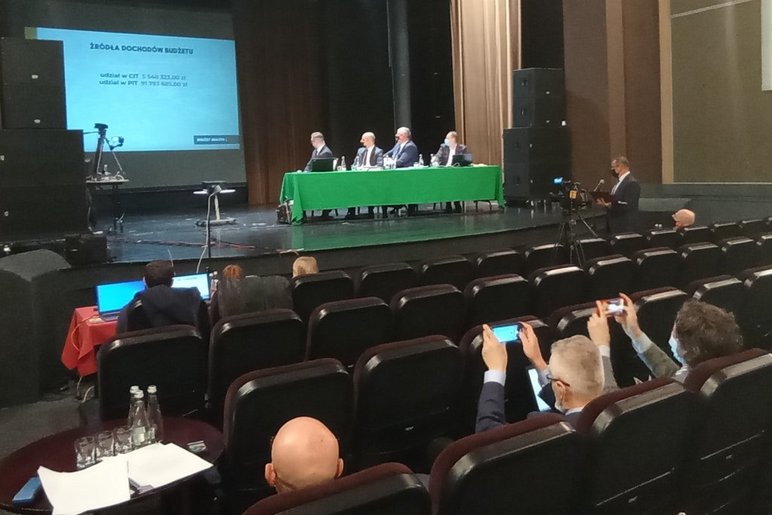 Przed nami rok rekordowych inwestycji! Budżet miasta na 2022 rok uchwalony jednogłośnie