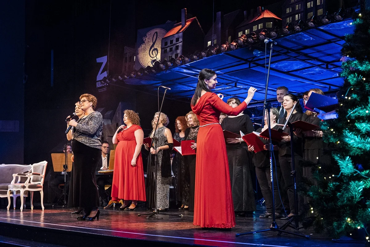 [Foto] Za nami wspólne kolędowanie w Teatrze Nowym