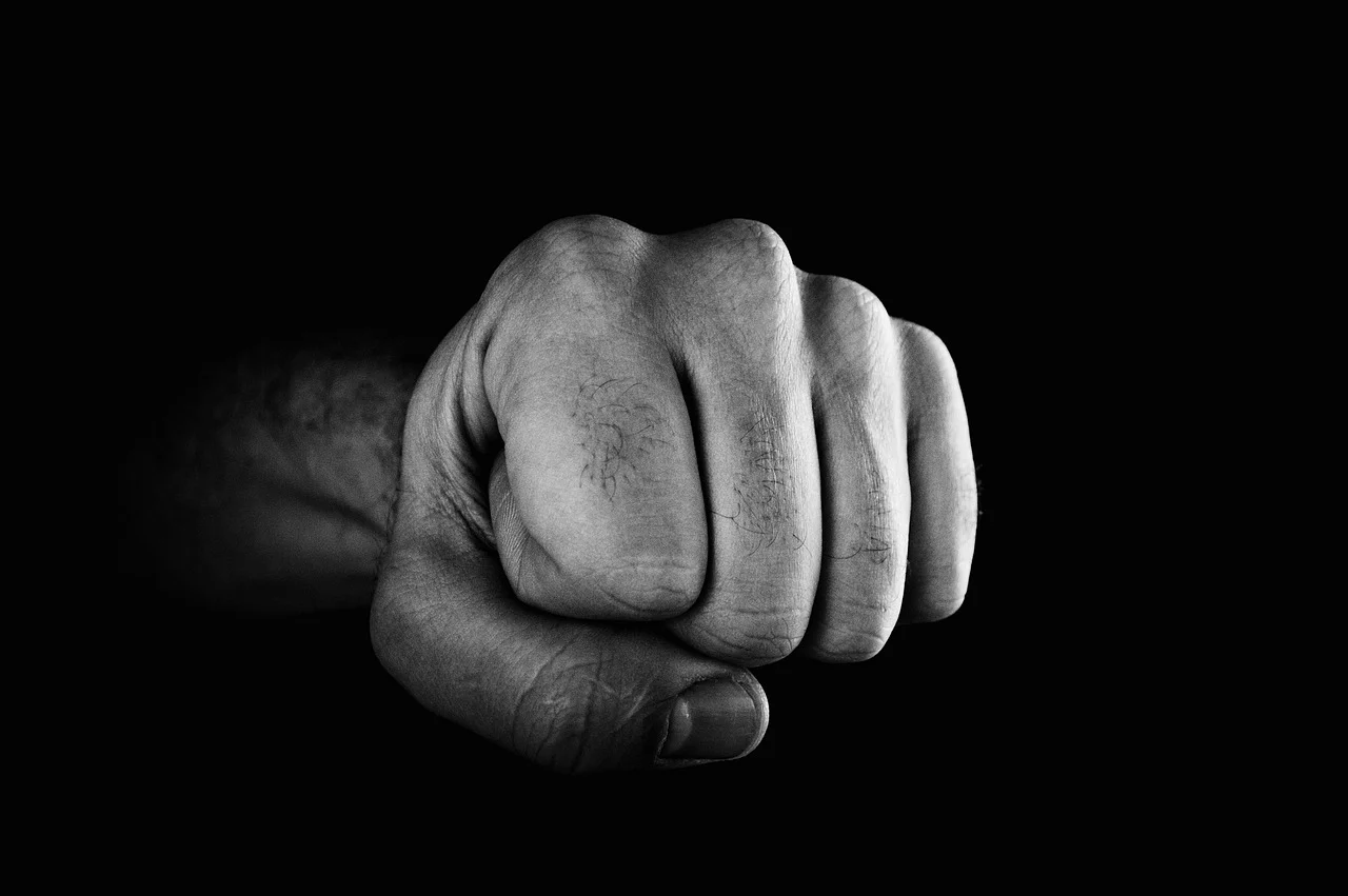 Wyzywał, poniżał i używał przemocy fizycznej. Nad 59-letnią kobietą od roku znęcał się mąż