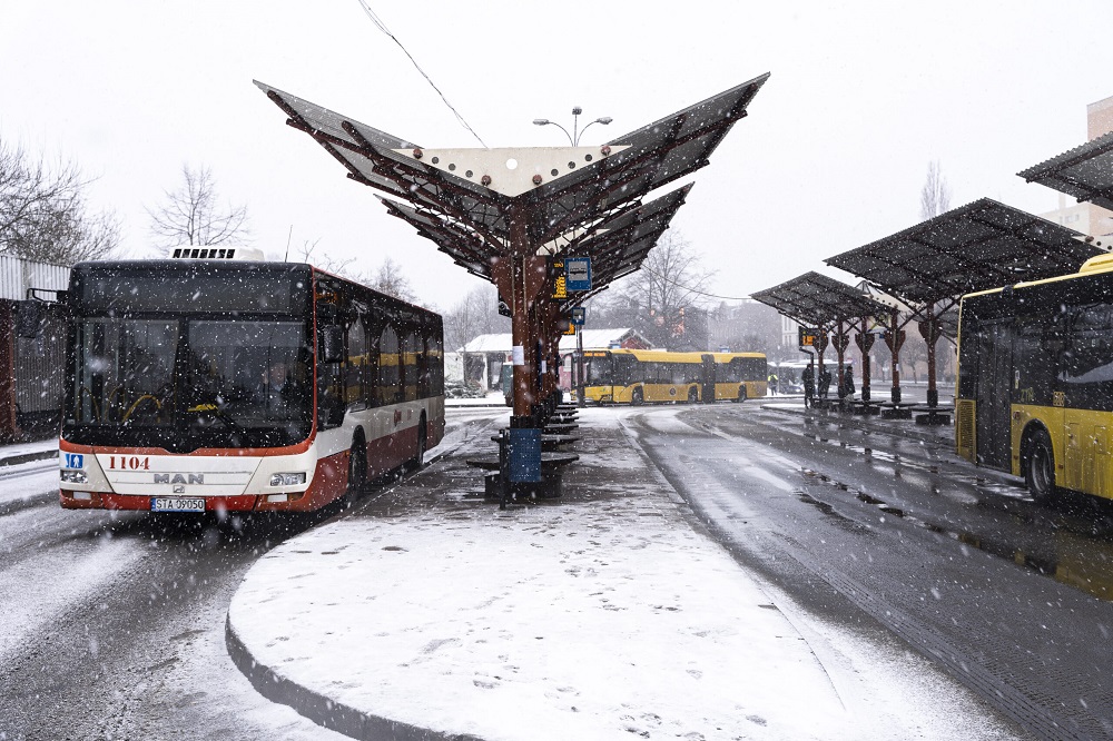 Przy placu Dworcowym ruszył tymczasowy dworzec autobusowy