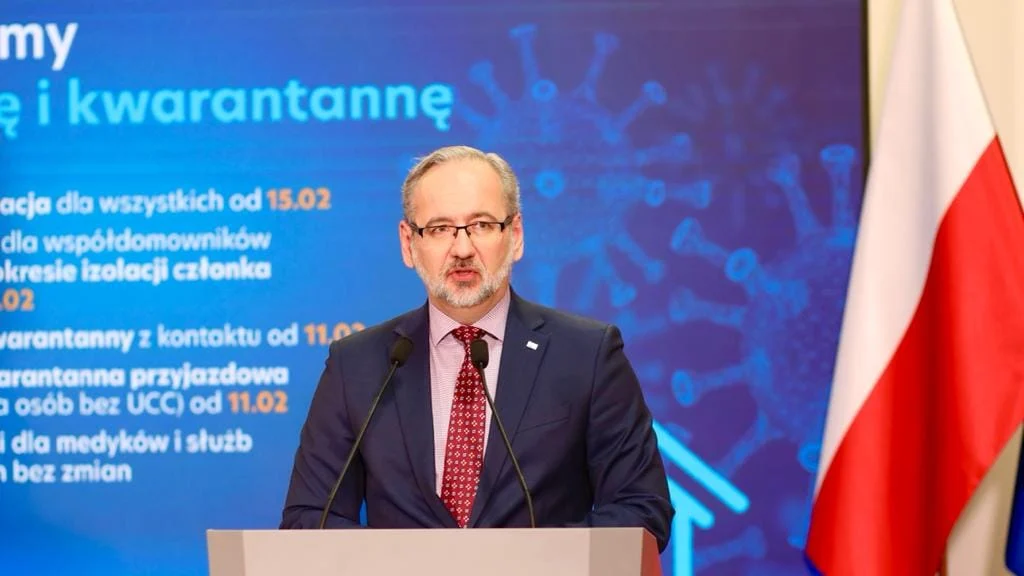Rząd luzuje obostrzenia. Uczniowie szybciej wrócą do szkół