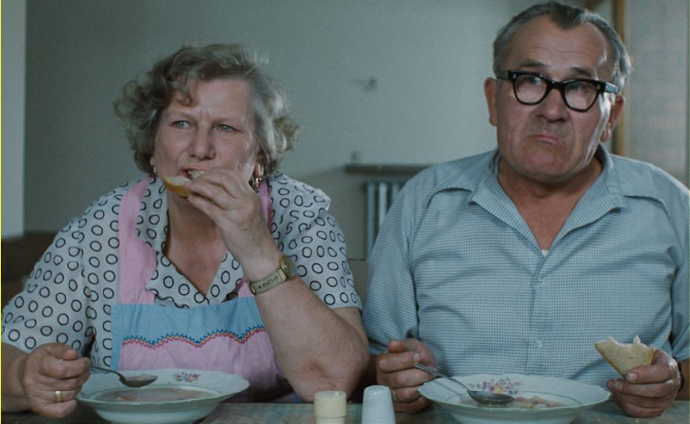 Dyskusyjny Klub Filmowy KaFe In-nI zaprasza na pokaz filmu "Paciorki jednego różańca"