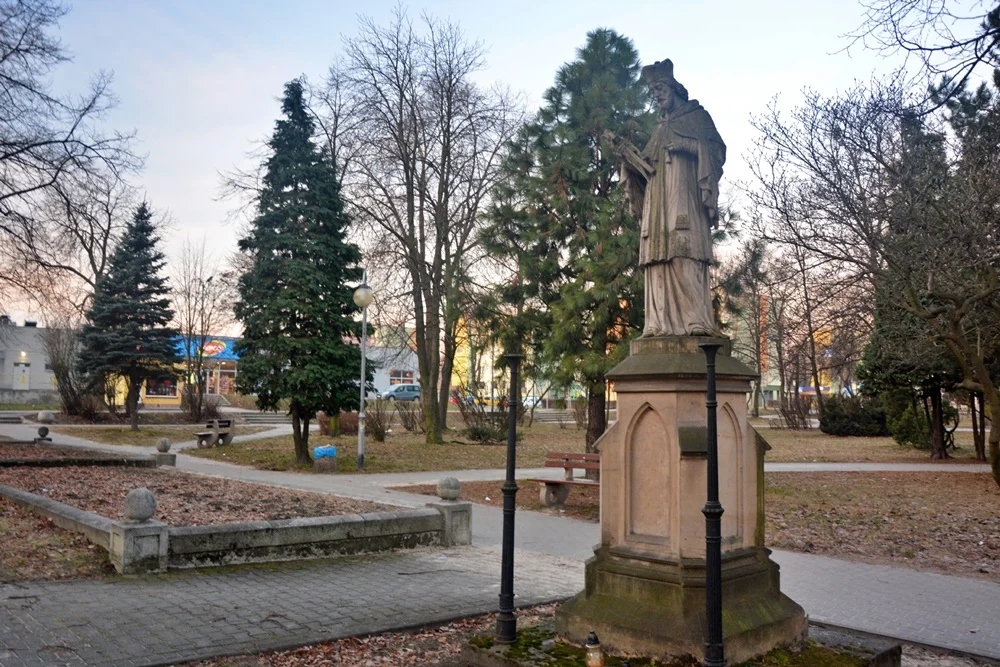 Plac Niepodległości w Goduli 4