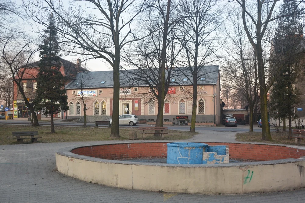 Plac Niepodległości w Goduli 9