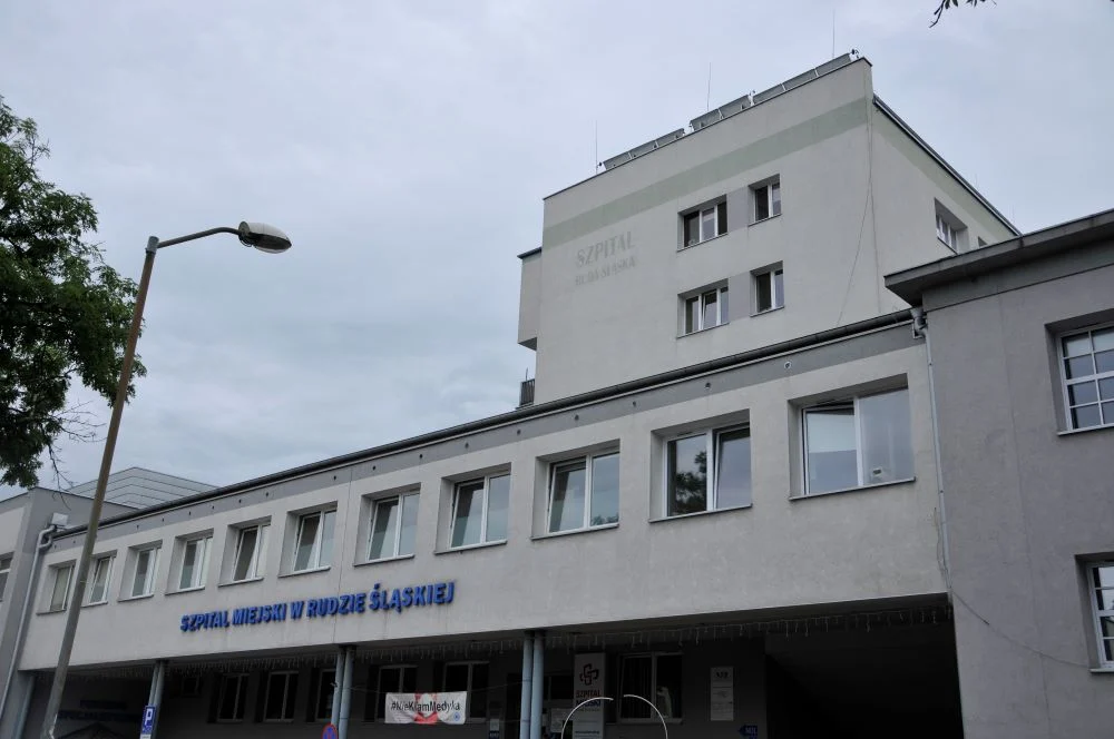 W rudzkim szpitalu będzie mniej łóżek covidowych. Oddział laryngologiczny wraca do pracy