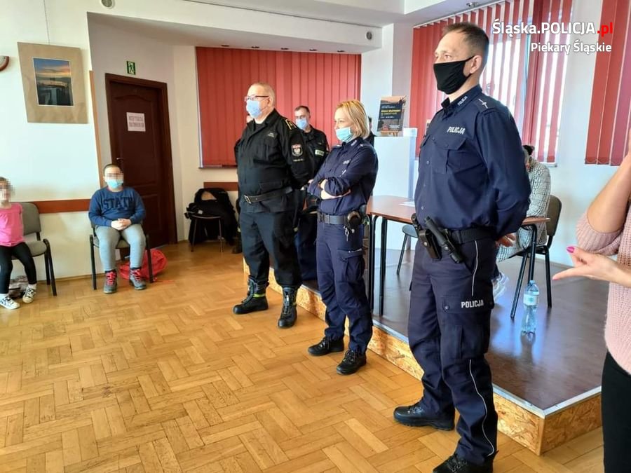 Spotkania w ramach akcji "Bezpieczne Ferie 2022"