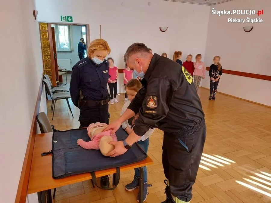 Spotkania w ramach akcji "Bezpieczne Ferie 2022"