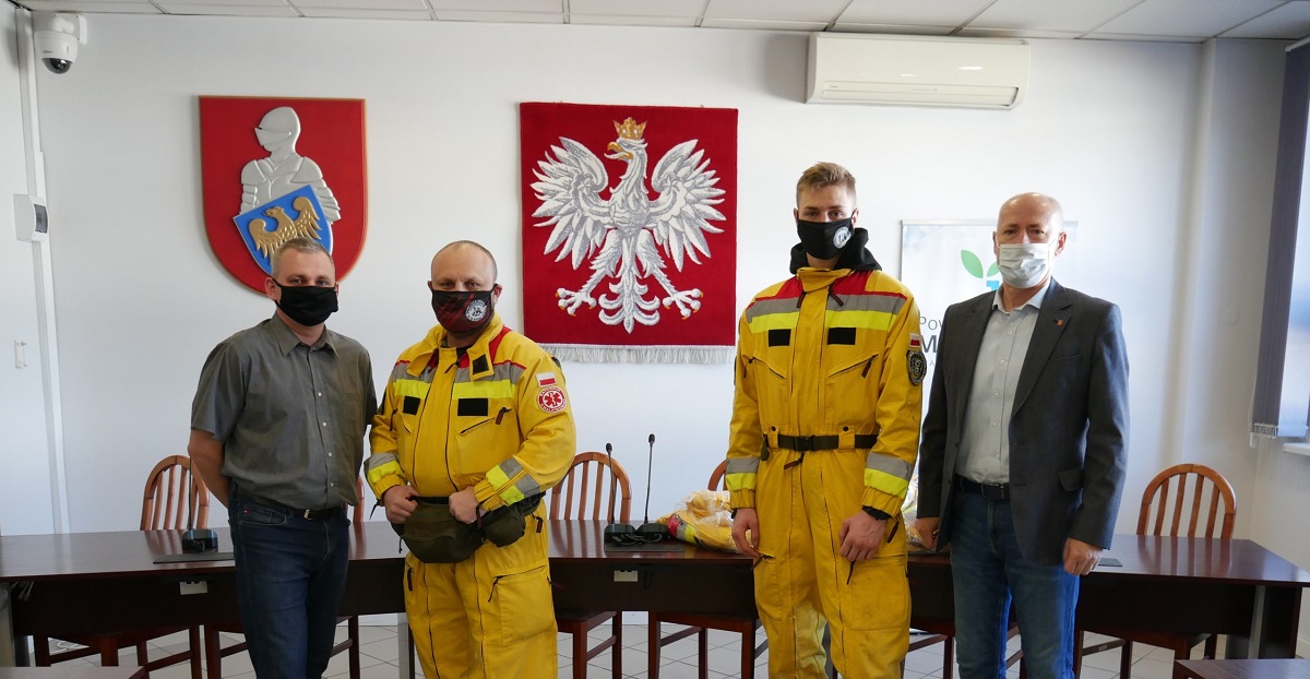 Orzeska "Trzynastka" w nowych kombinezonach