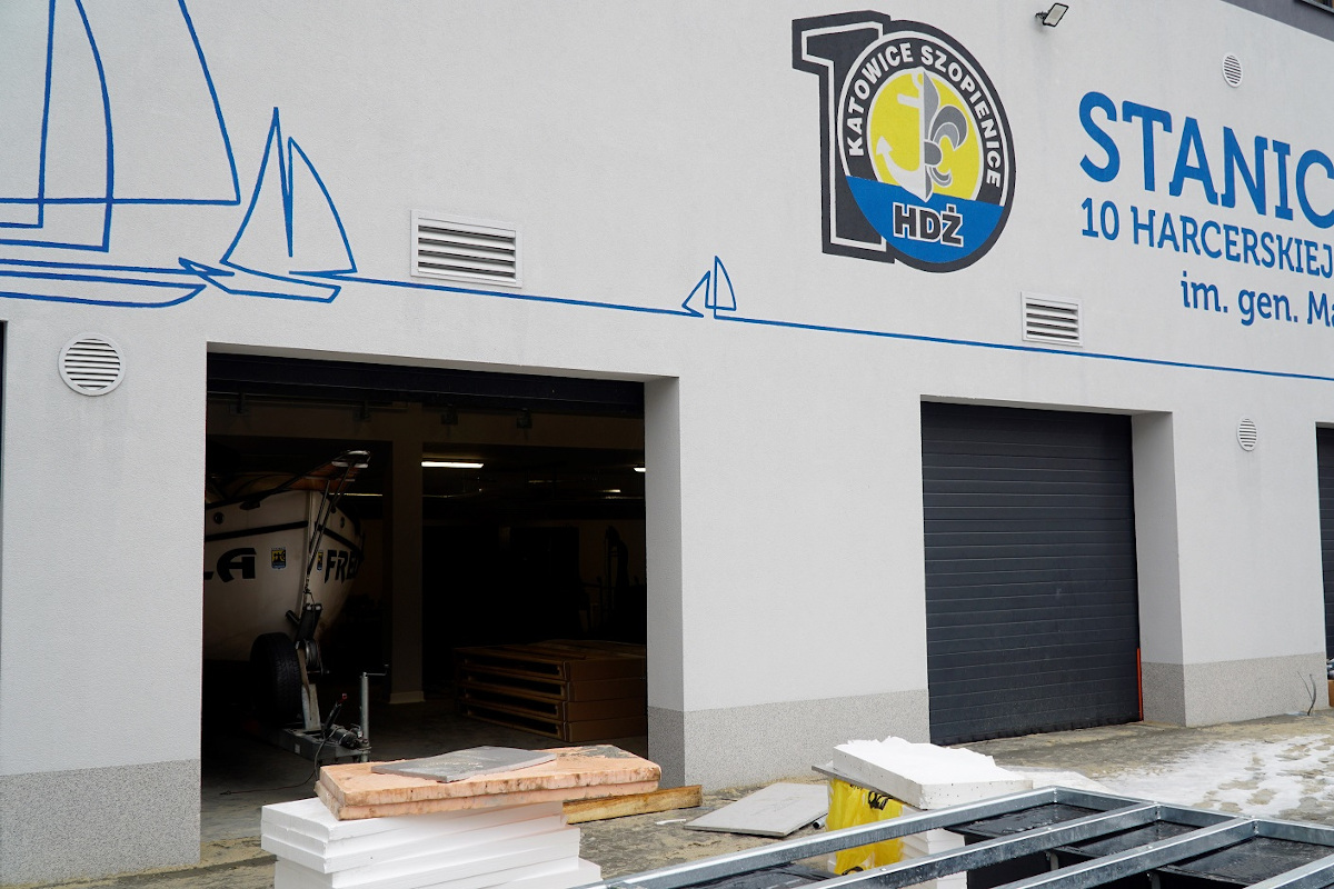 Nowa stanica żeglarska przy stawie Morawa już prawie gotowa 