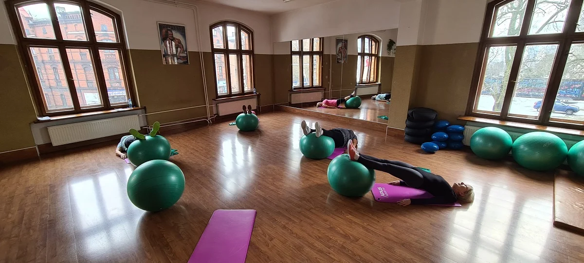 MOSiR Katowice wspiera seniorów w ramach akcji "rozRuszamy po Covidzie"