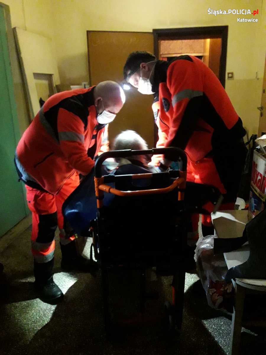 Wspólnie pomogli seniorce