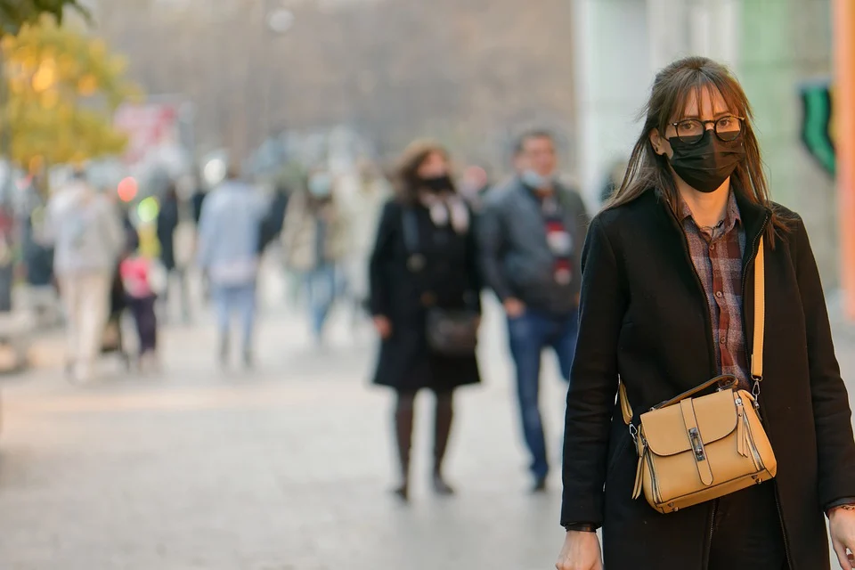 Minister zdrowia zapowiada znoszenie limitów dla niezaszczepionych