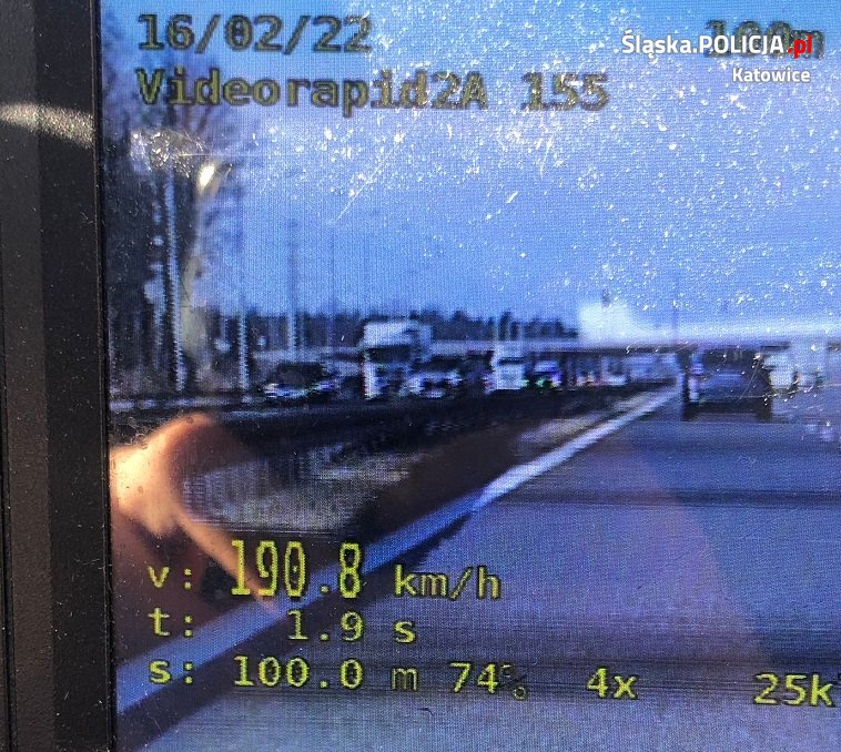 Podsumowanie działań katowickiej drogówki - Autostradą wolniej = bezpieczniej
