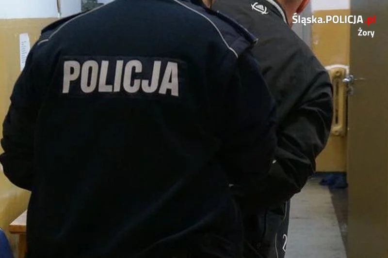 Ukradł z lady utarg i uciekł, ale policjanci nie dali za wygraną