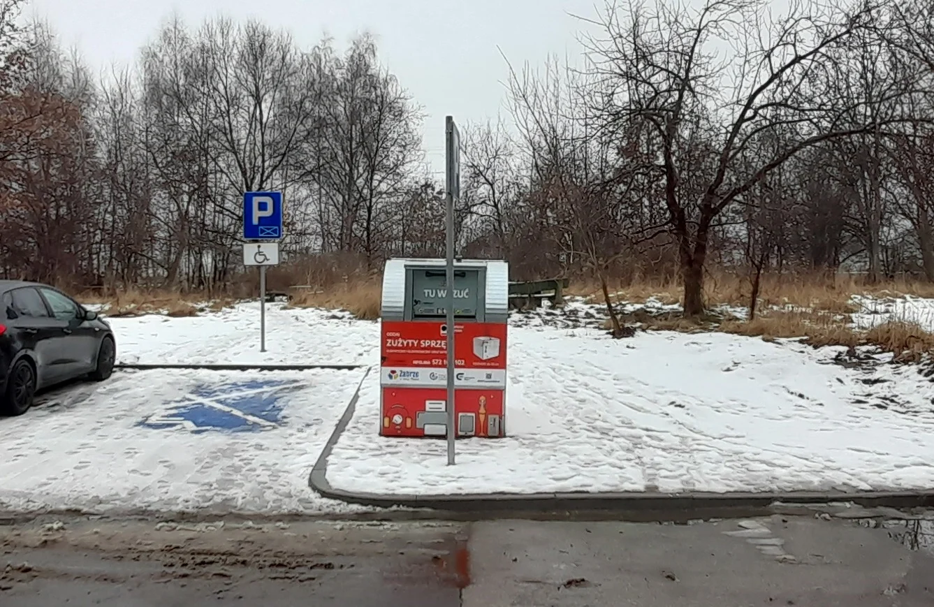 Nowe pojemniki na zużyty sprzęt elektroniczny. W Zabrzu mamy ich już 20!