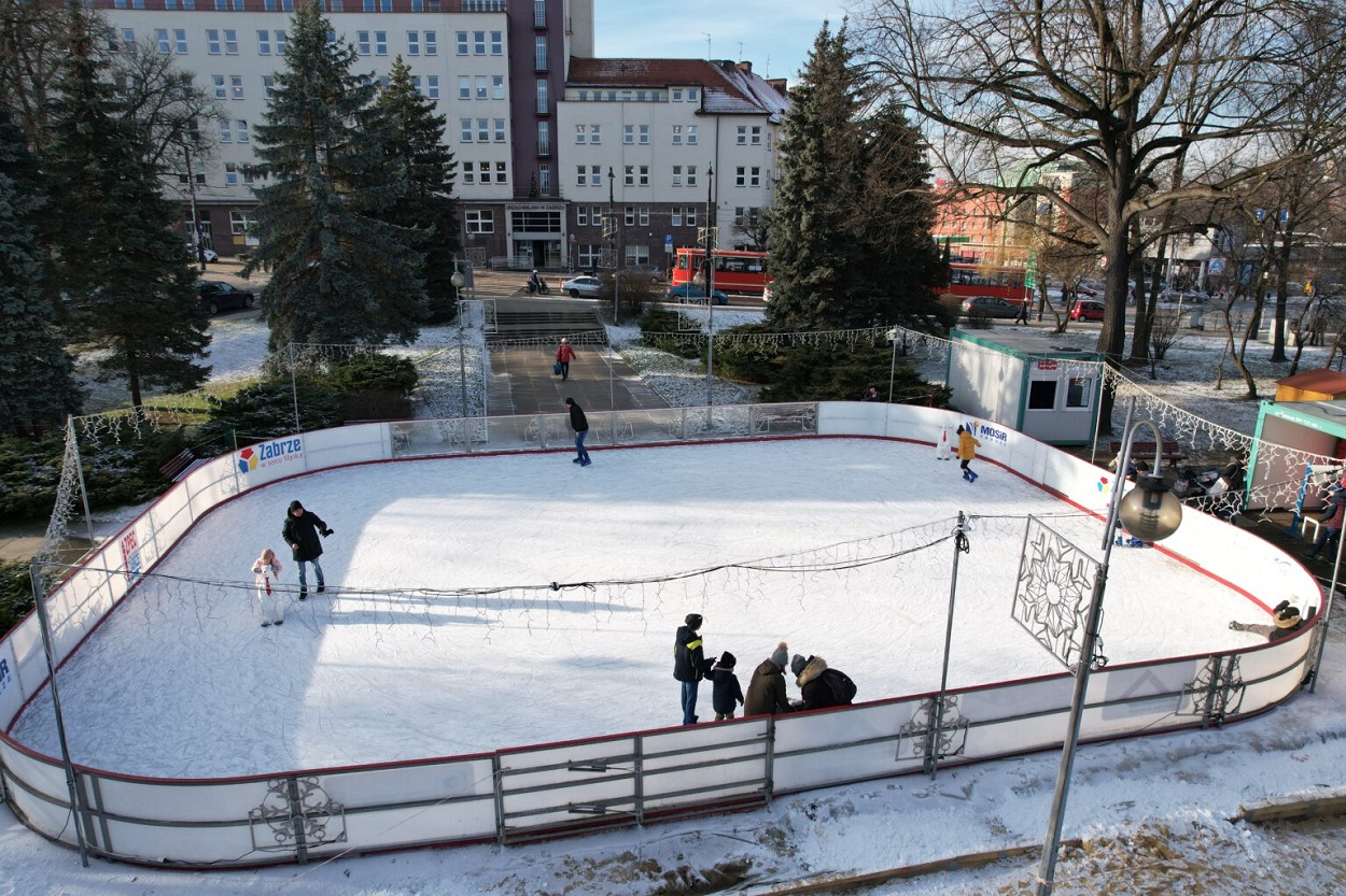 Miejskie lodowisko nadal otwarte. Odwiedziło je już ponad 4 tys. osób!