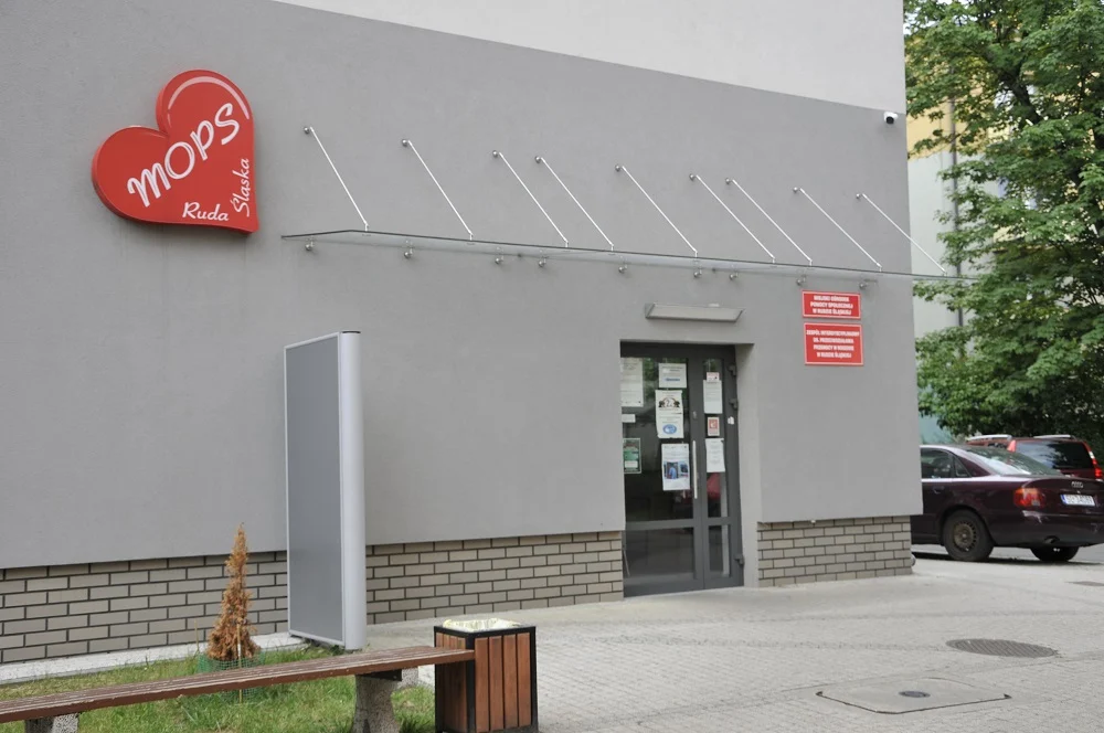 300 zł dla uchodźców z Ukrainy. MOPS rozpoczął już przyjmowanie wniosków