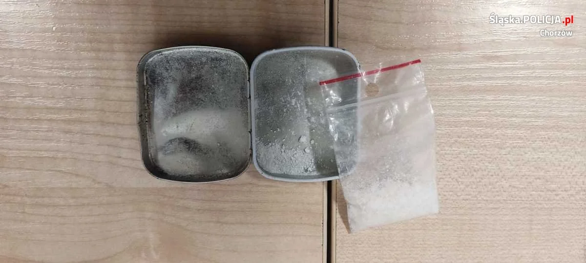 Zatrzymany kierowca BMW. Bez uprawnień, z... amfetaminą w organizmie i plecaku!