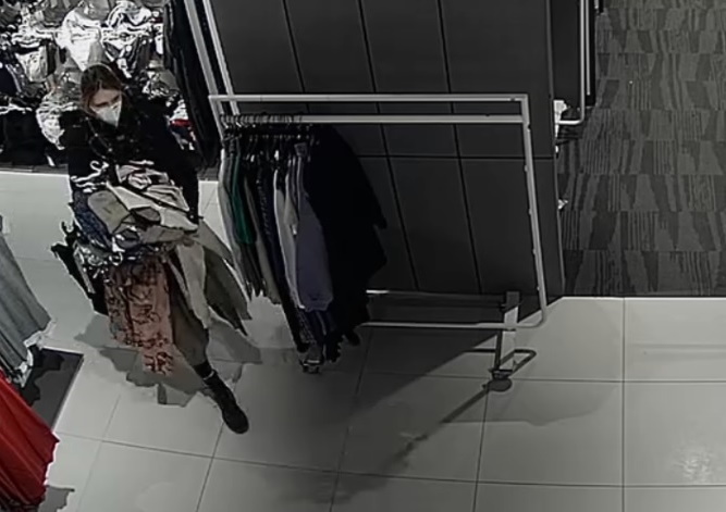 Wiesz coś o zdarzeniu lub rozpoznajesz mężczyznę lub kobietę ze zdjęć? Powiadom Policję!