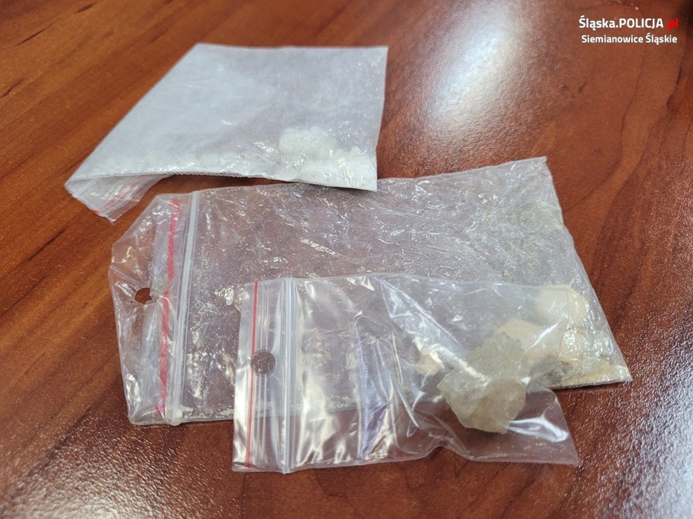 Poszukiwany listem gończym i jego koleżanka wpadli z narkotykami