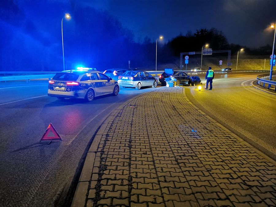 Mieszkanka Częstochowy podziękowała policjantom z piekarskiej drogówki