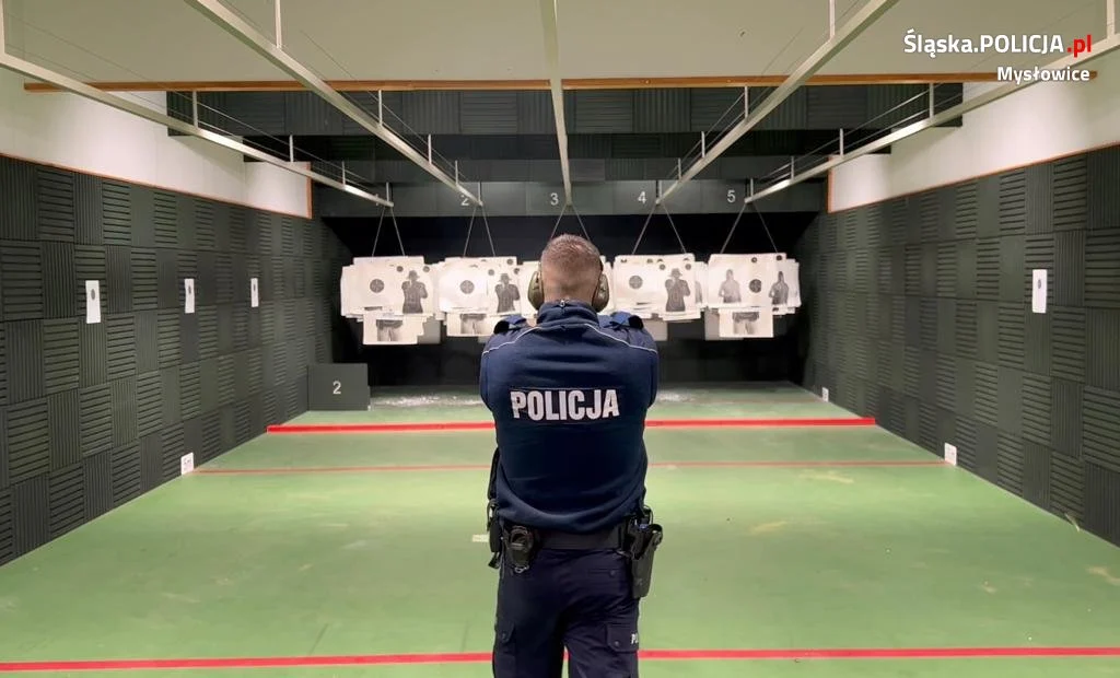 Policjanci doskonalili umiejętności strzeleckie